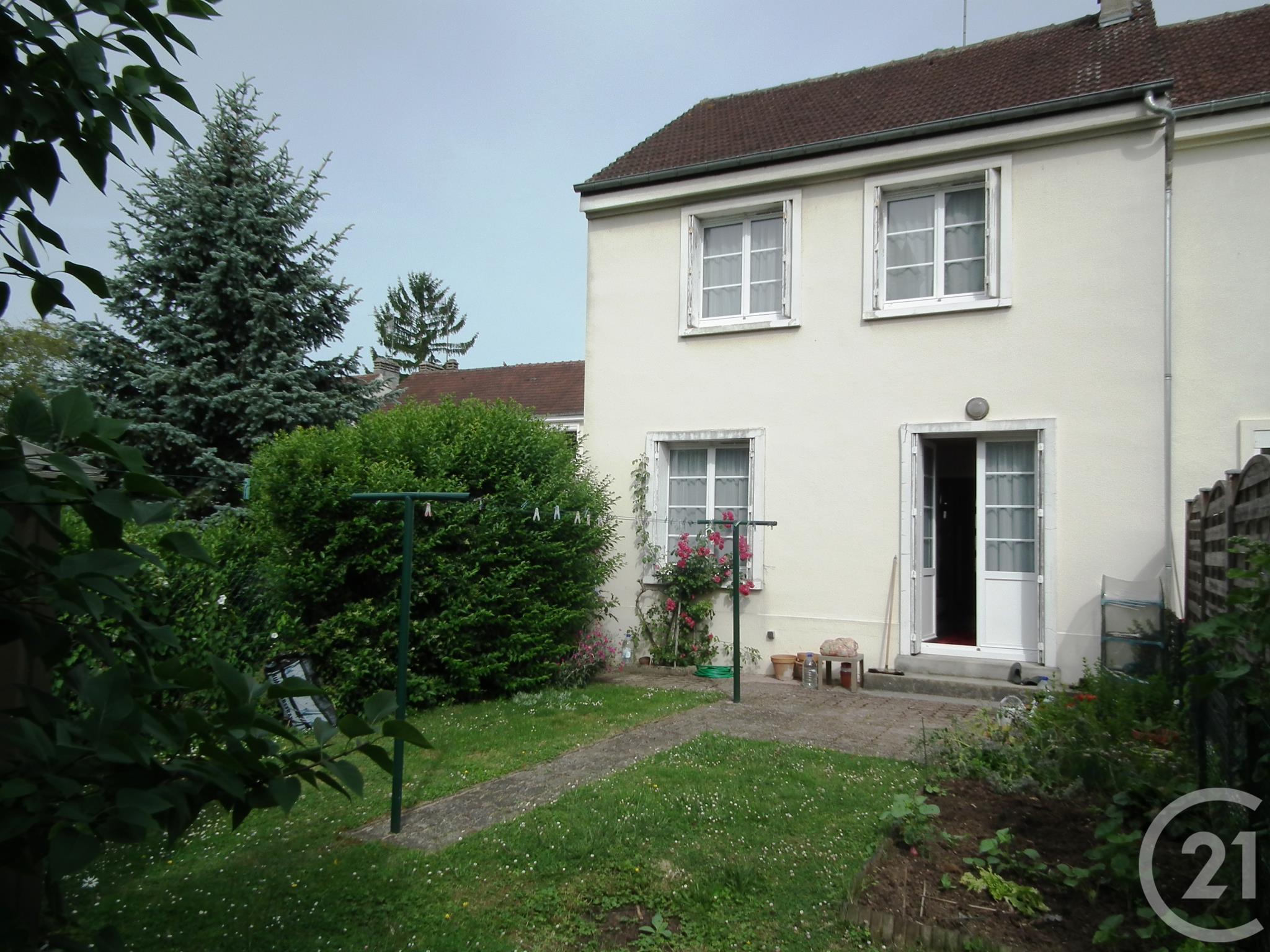 Maison à louer - 4 pièces - 71,9 m2 - NOYON - 60 - PICARDIE