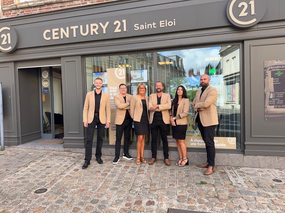 l'équipe de l'agence Saint Eloi