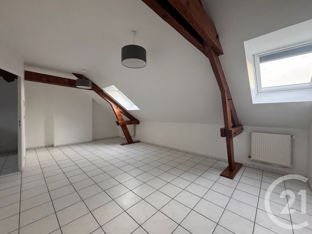 Appartement F3 à louer - 3 pièces - 60.95 m2 - NOYON - 60 - PICARDIE - Century 21 Saint Eloi