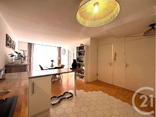 Appartement F3 à vendre - 3 pièces - 57.8 m2 - NOYON - 60 - PICARDIE - Century 21 Saint Eloi