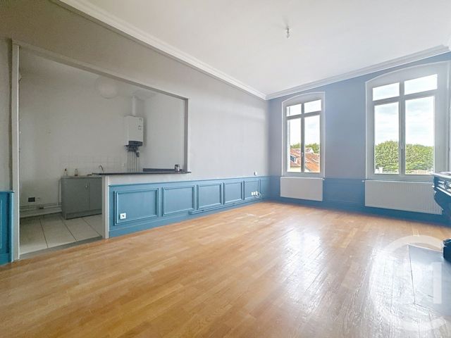 Appartement F2 à louer - 3 pièces - 58.0 m2 - NOYON - 60 - PICARDIE - Century 21 Saint Eloi