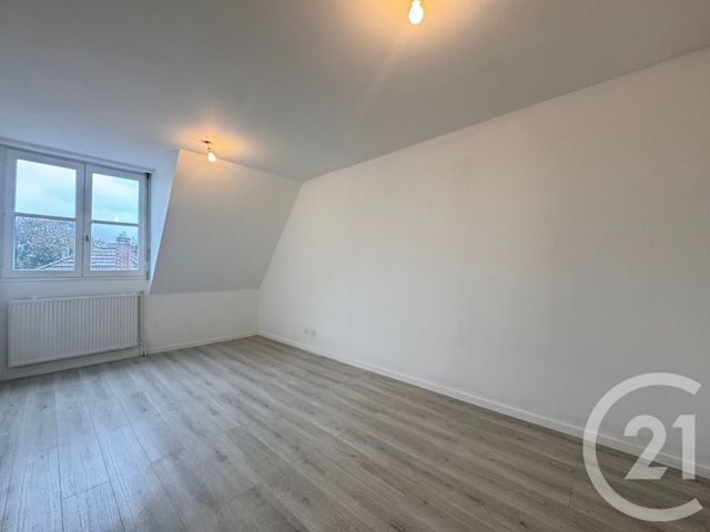 Appartement F2 à louer - 2 pièces - 37.55 m2 - NOYON - 60 - PICARDIE - Century 21 Saint Eloi