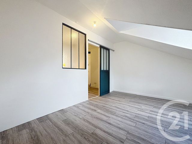 Appartement T2 à louer - 2 pièces - 42.55 m2 - NOYON - 60 - PICARDIE - Century 21 Saint Eloi