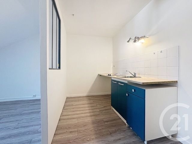 Appartement T2 à louer - 2 pièces - 42.55 m2 - NOYON - 60 - PICARDIE - Century 21 Saint Eloi