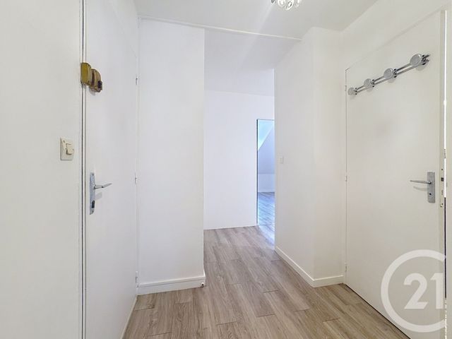 Appartement T2 à louer - 2 pièces - 42.55 m2 - NOYON - 60 - PICARDIE - Century 21 Saint Eloi
