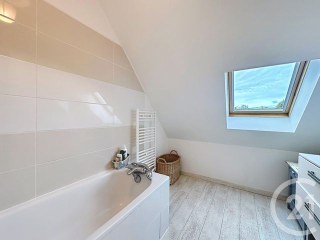 maison à vendre - 6 pièces - 138.0 m2 - NOYON - 60 - PICARDIE - Century 21 Saint Eloi