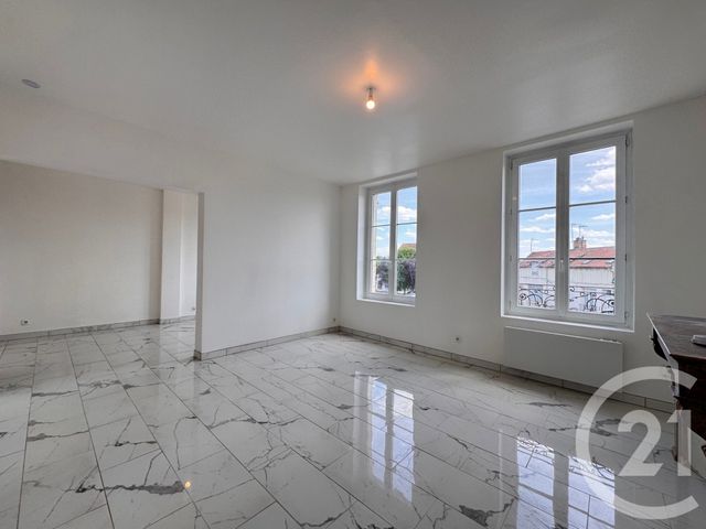 Appartement F3 à louer - 4 pièces - 81.52 m2 - NOYON - 60 - PICARDIE - Century 21 Saint Eloi