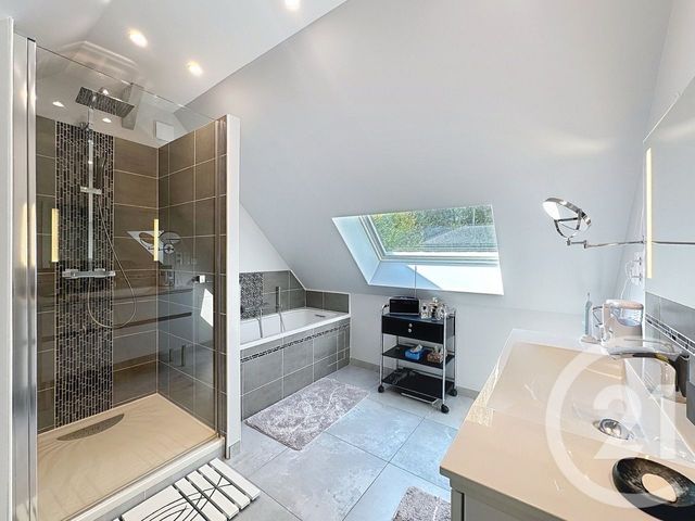 maison à vendre - 7 pièces - 150.0 m2 - GUISCARD - 60 - PICARDIE - Century 21 Saint Eloi