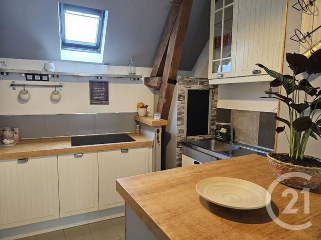 Appartement F3 à louer - 3 pièces - 53.0 m2 - NOYON - 60 - PICARDIE - Century 21 Saint Eloi