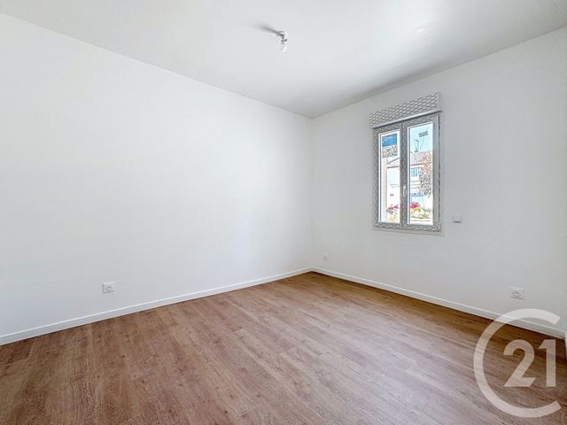 Appartement F4 à louer - 5 pièces - 73.0 m2 - NOYON - 60 - PICARDIE - Century 21 Saint Eloi