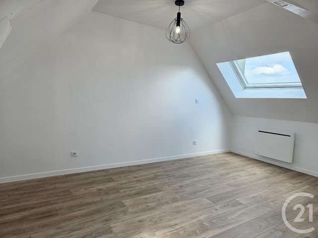 maison à louer - 4 pièces - 64.44 m2 - PONT L EVEQUE - 60 - PICARDIE - Century 21 Saint Eloi