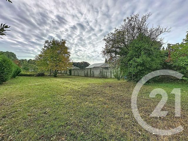 terrain à vendre - 600.0 m2 - NOYON - 60 - PICARDIE - Century 21 Saint Eloi